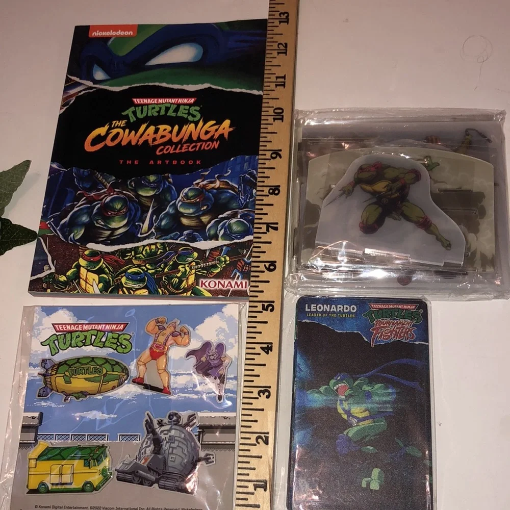 TMNT Cowabunga Collection Limited ARTBOOK ART BOOK Cards Pins and Access